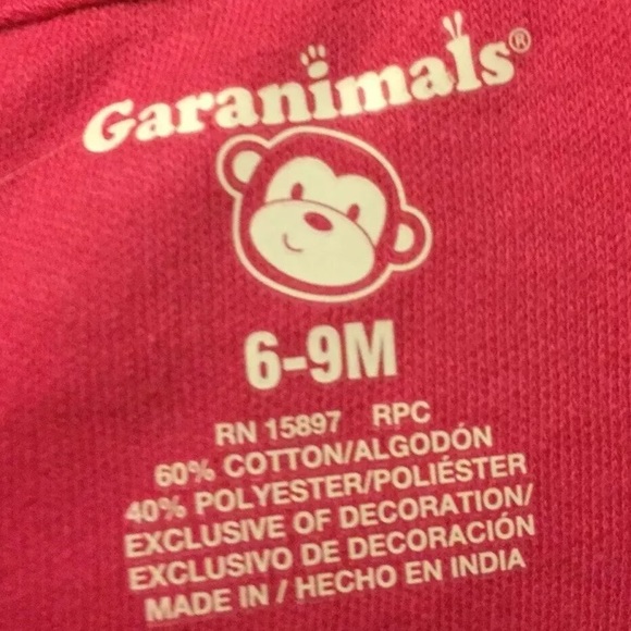 Girls size 6-9 months long sleeve thick bodysuit - Picture 6 of 6